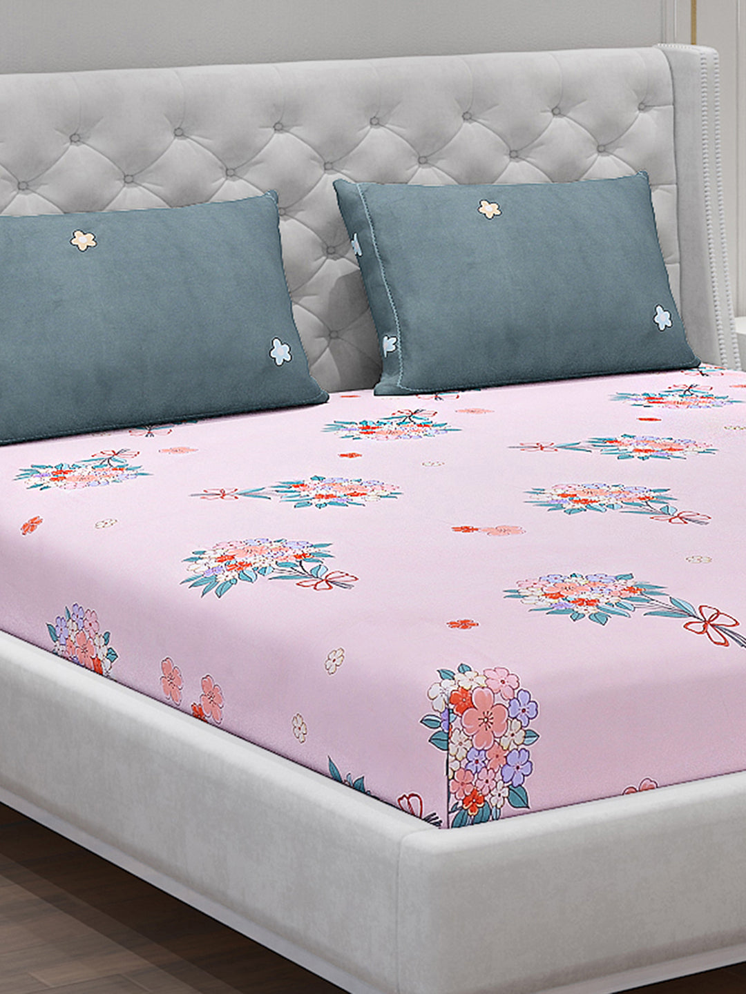 130 GSM Polyester Double Bed Bedsheet with 2 Pillow Covers