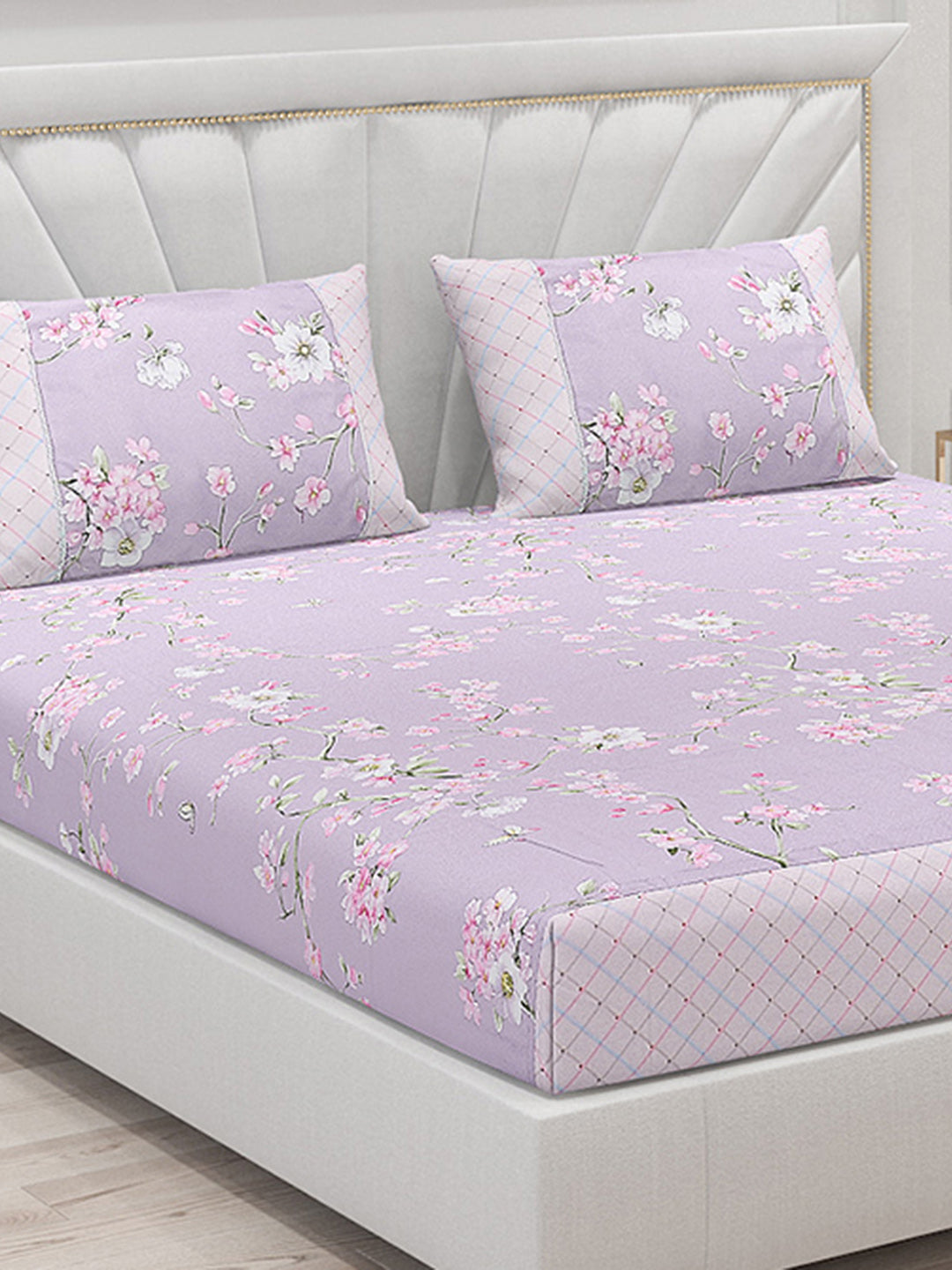 130 GSM Polyester Double Bed Bedsheet with 2 Pillow Covers