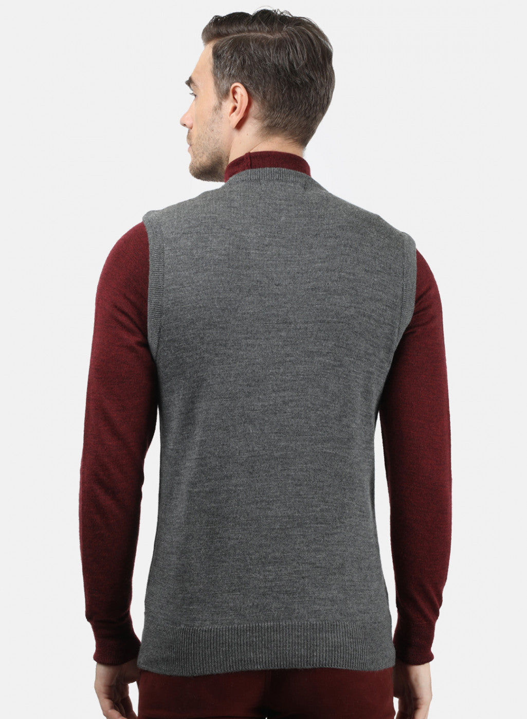 Men Grey Solid Sweater