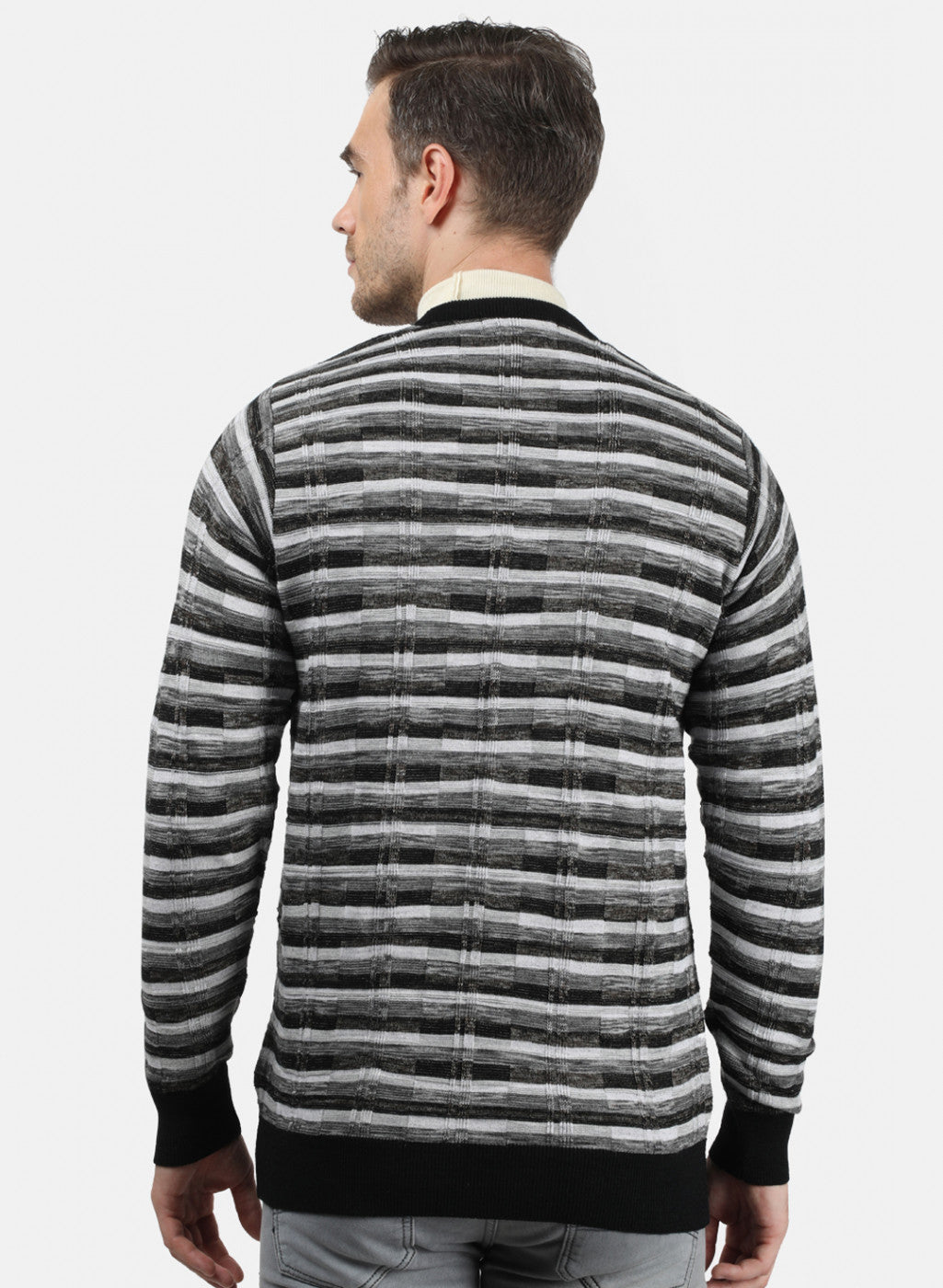 Men Black & Grey Solid Pullover