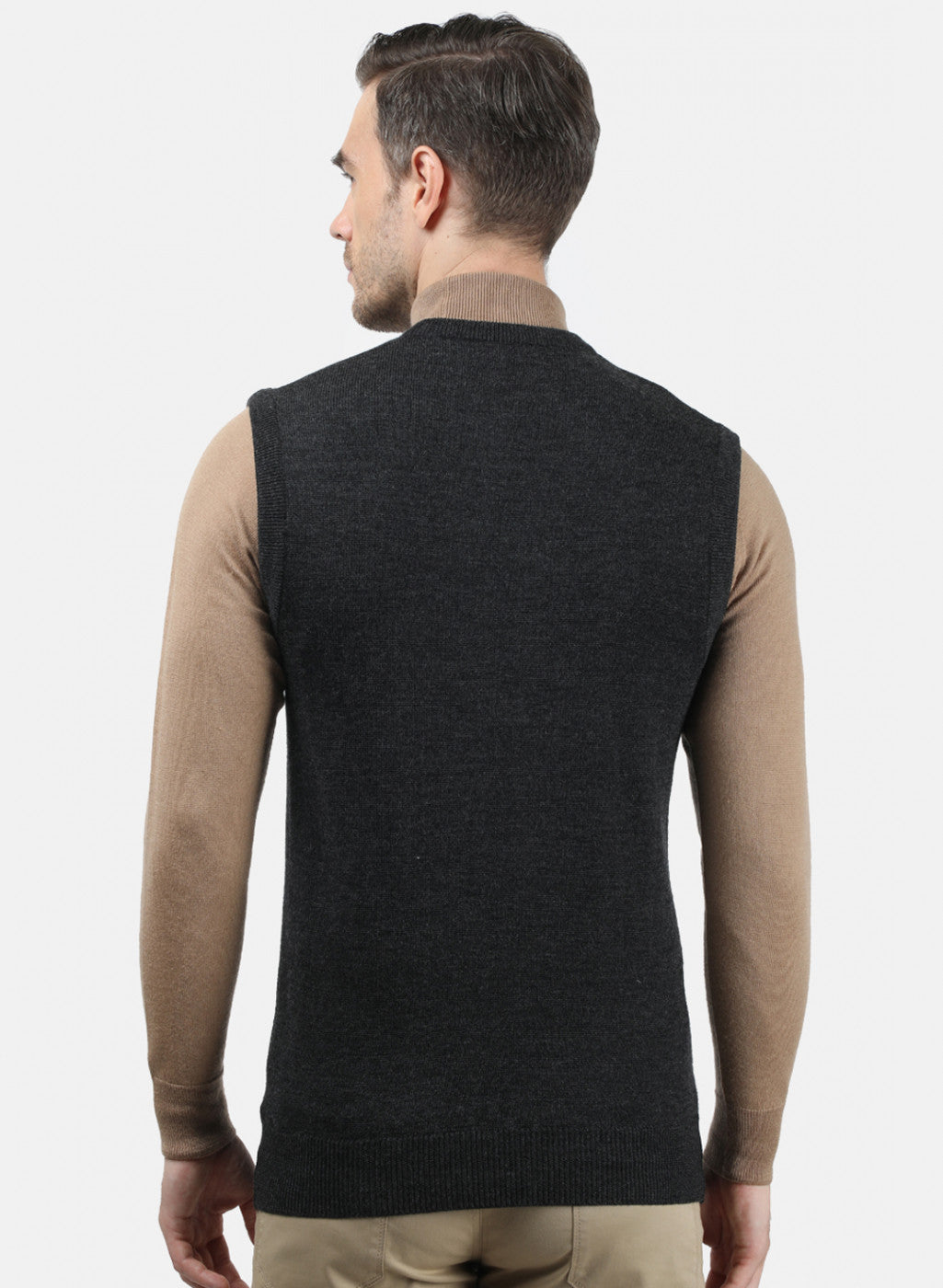 Men Dark Grey Solid Sweater