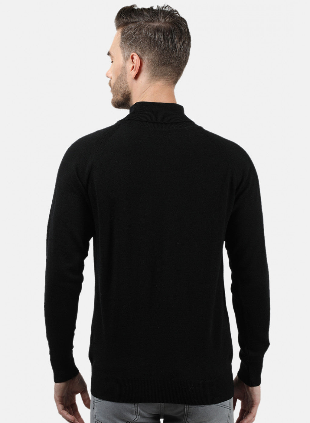 Men Black Solid Pullover