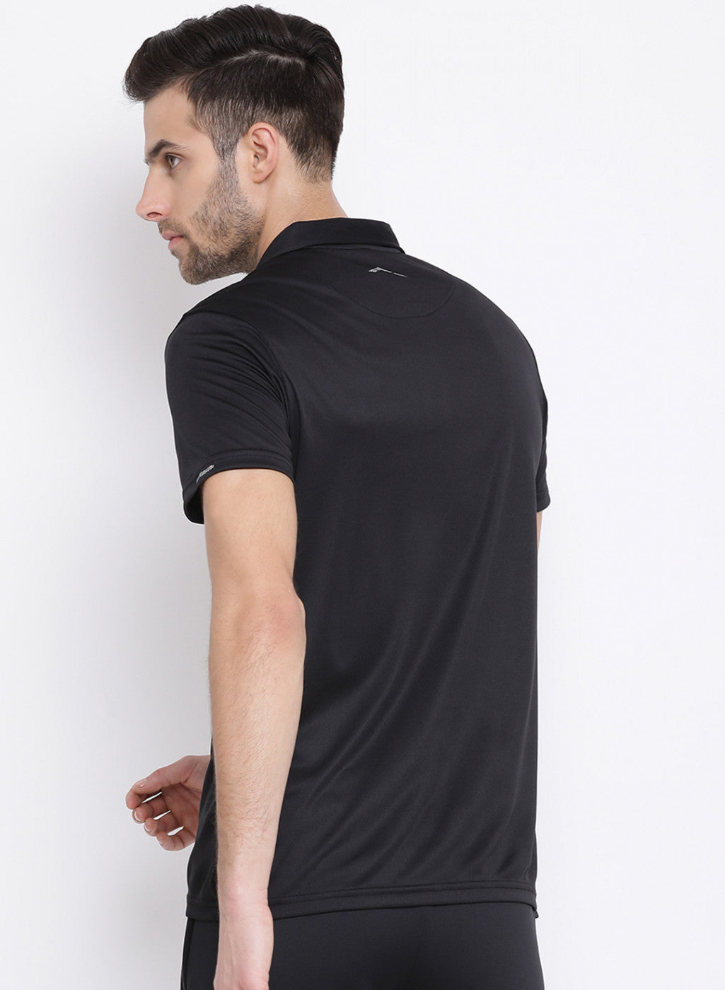 Rockit Black Collar Regular Fit T-Shirt