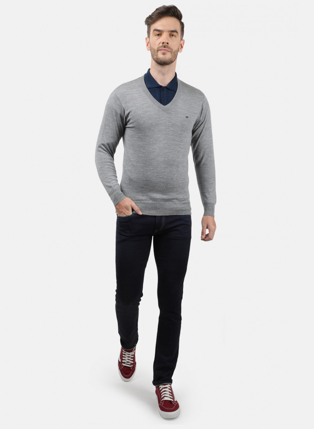 Men Grey Solid Pullover