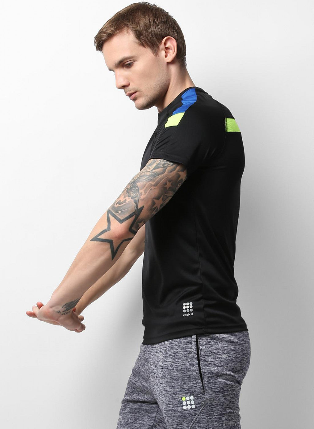 Rockit Black Blue Round Neck Smart Fit T-Shirt