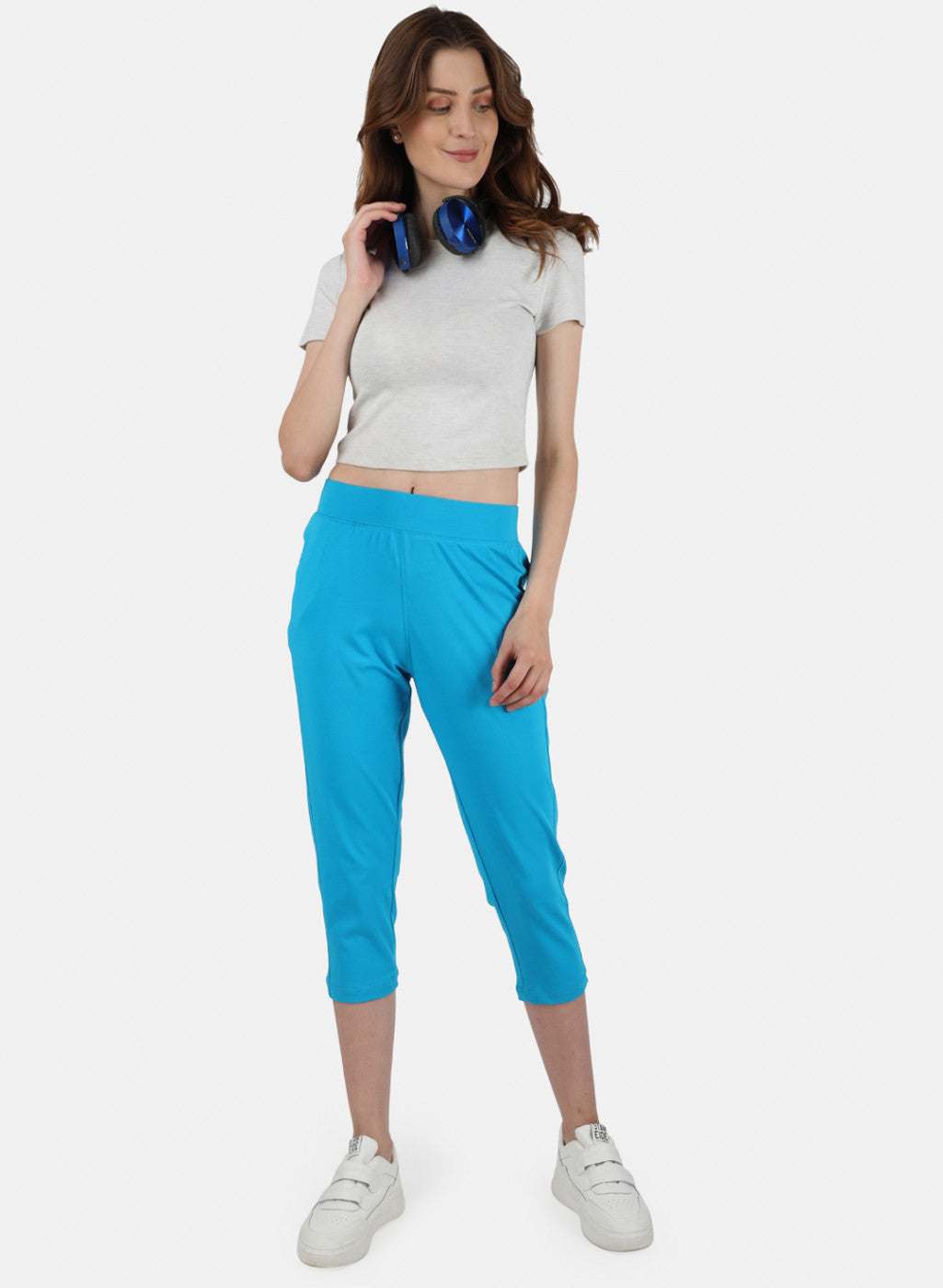 Womens Blue Regular Capri