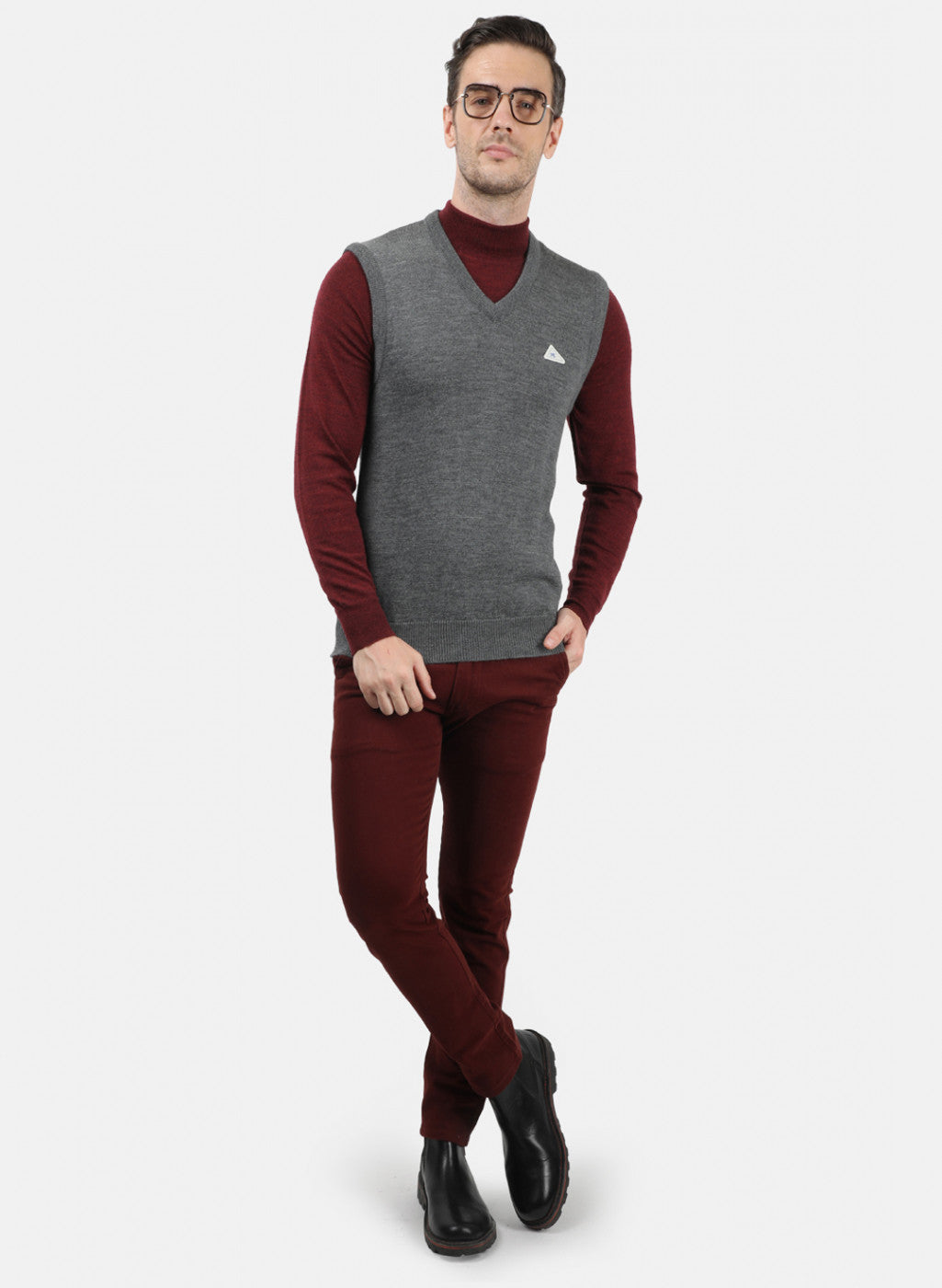 Men Grey Solid Sweater