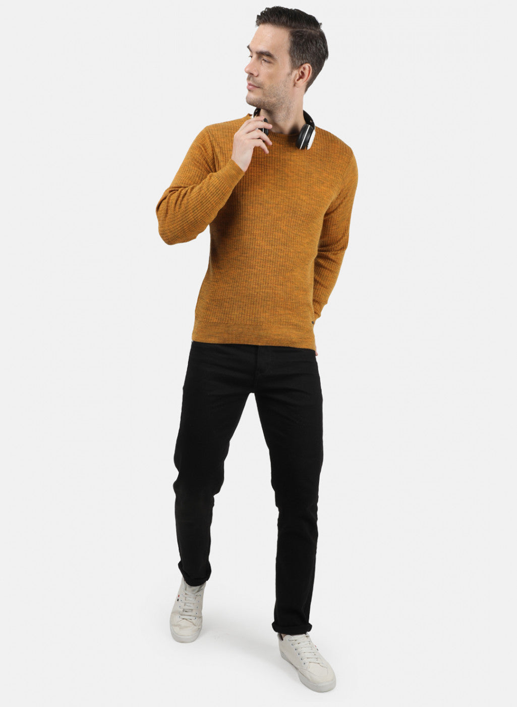 Men Yellow Solid Pullover