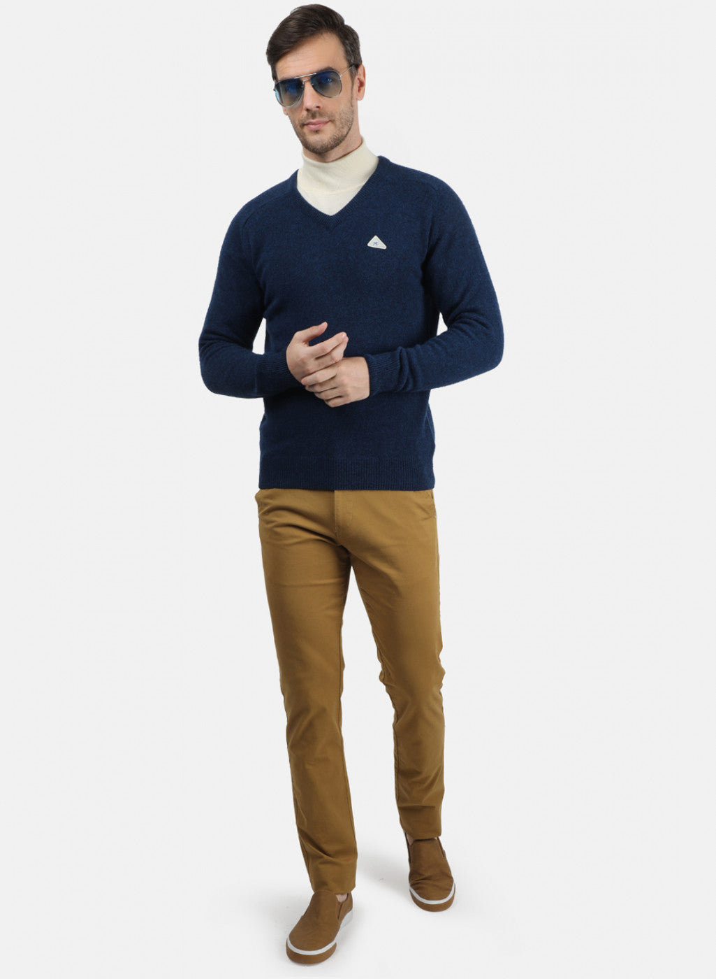 Men Blue Solid Pullover