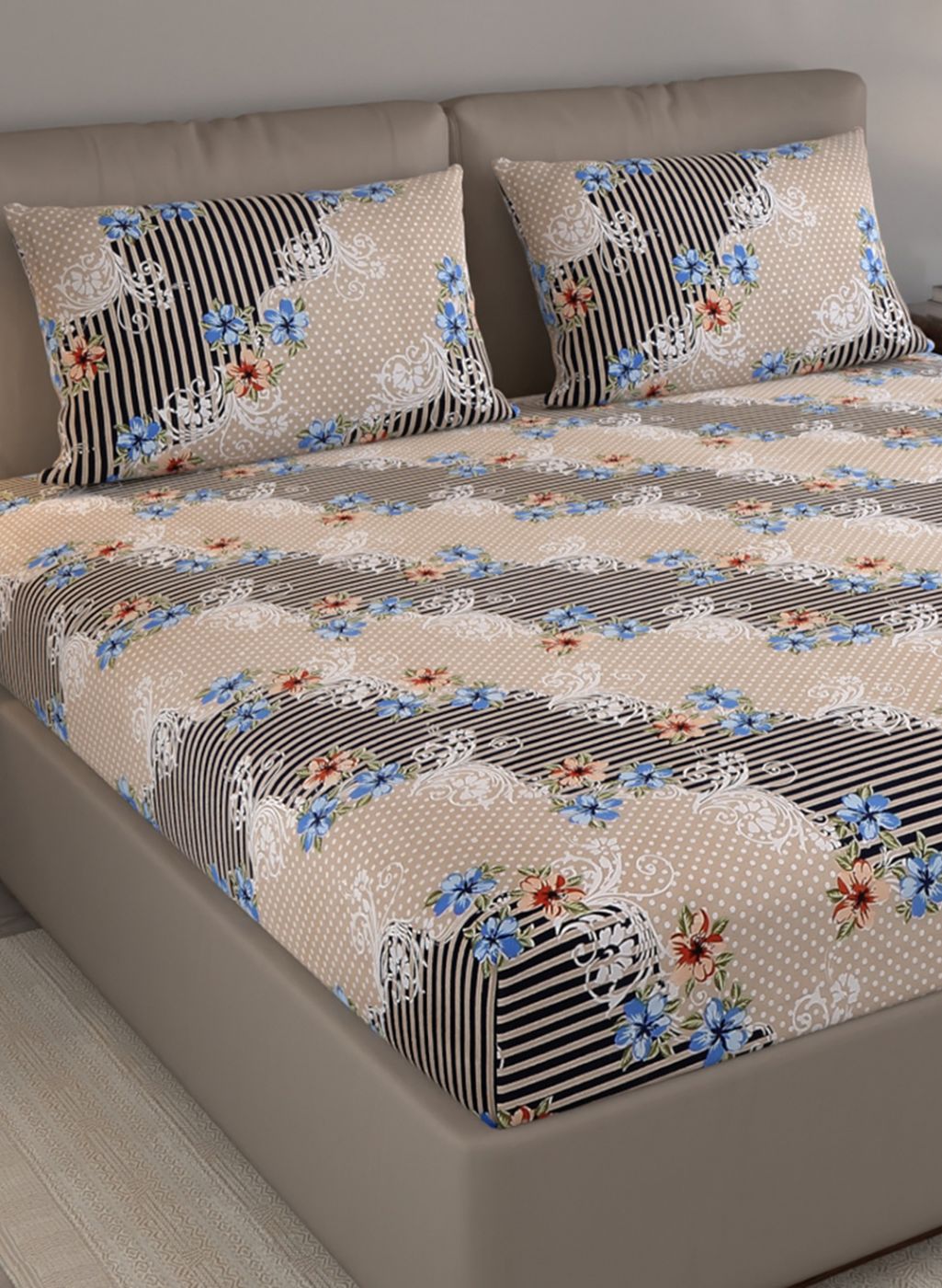 130 GSM Polyester Queen Bedsheet with 2 Pillow Covers