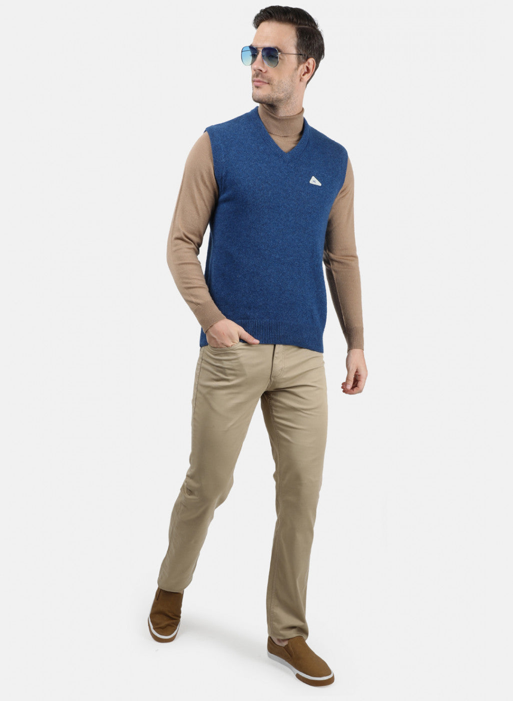 Men Blue Solid Sweater