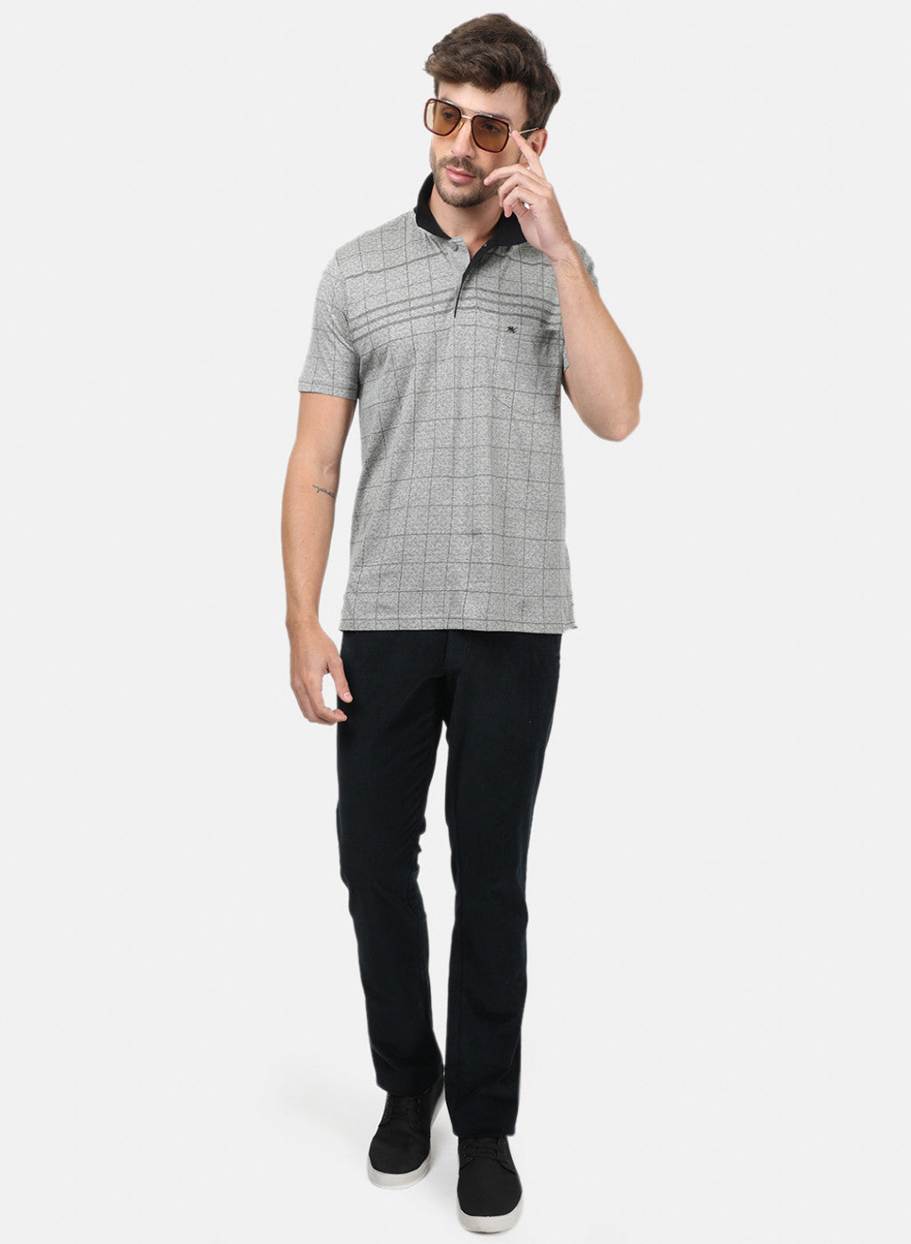 Men Grey Check T-Shirts