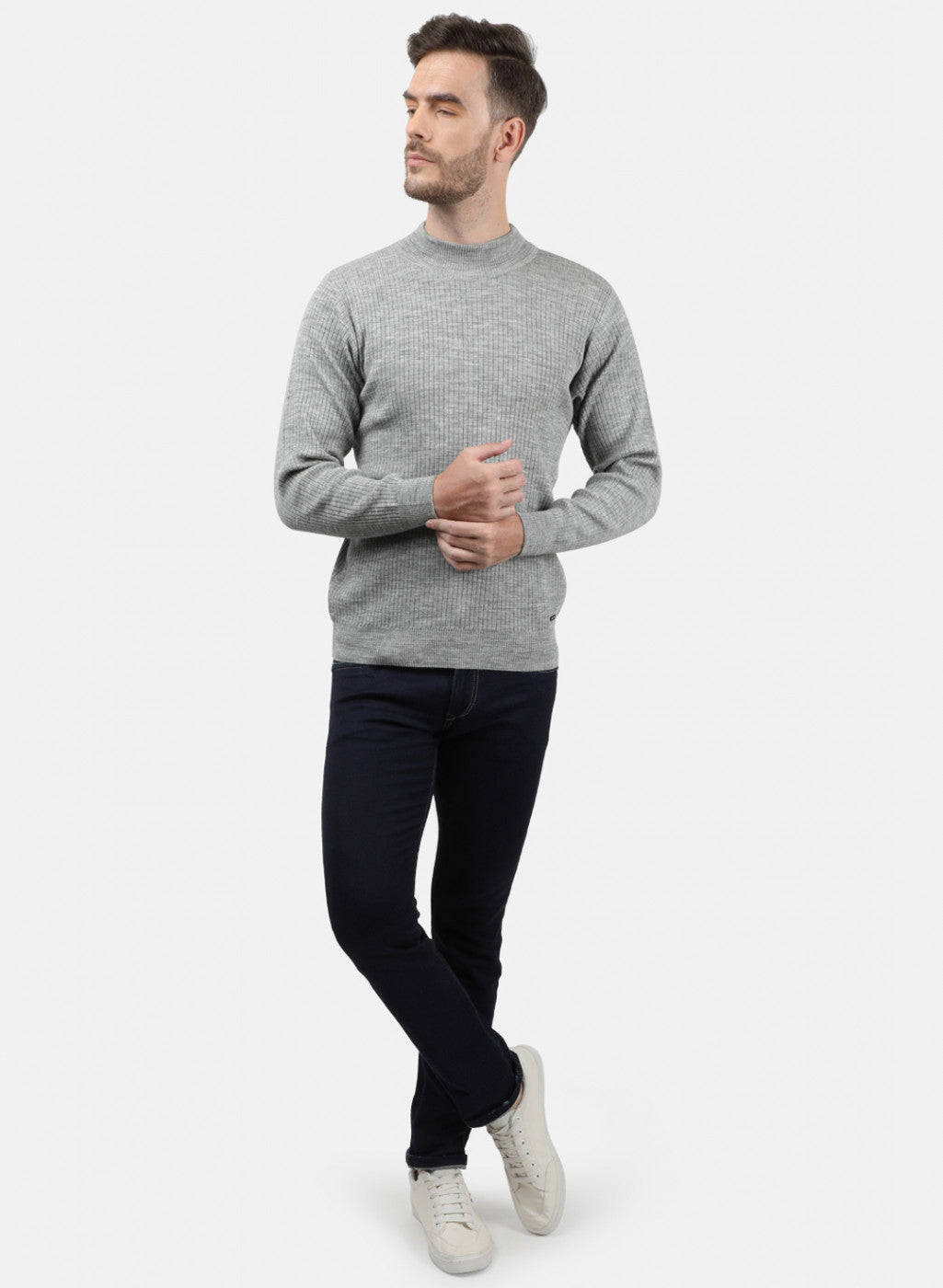 Men Grey Solid Pullover