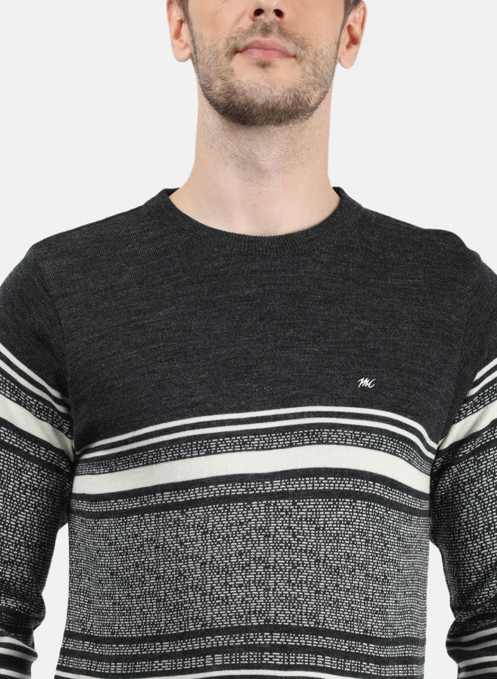 Men Grey & White Solid Pullover