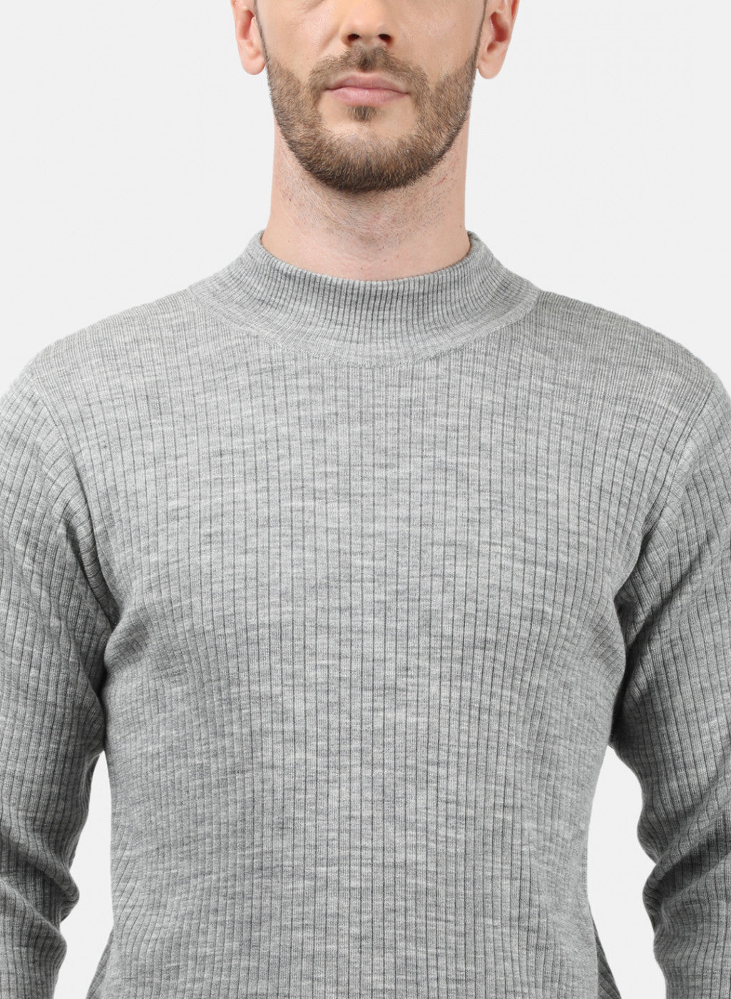 Men Grey Solid Pullover