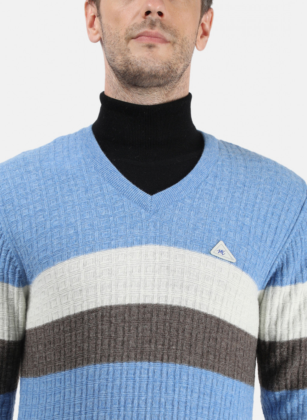 Men Blue & White Solid Pullover