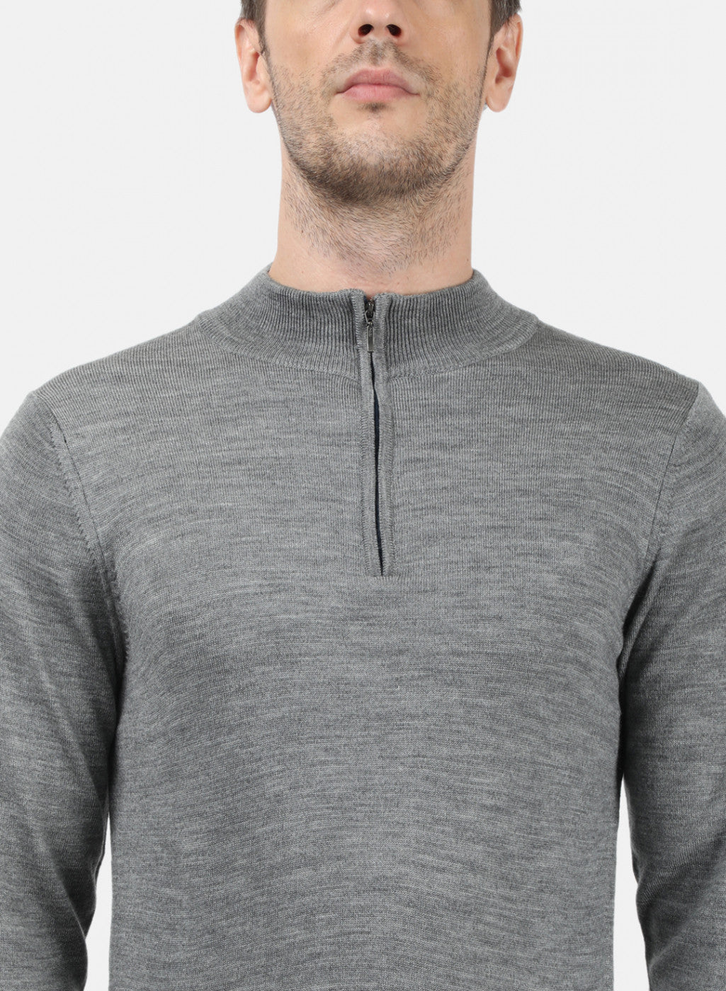 Men Grey Solid Pullover