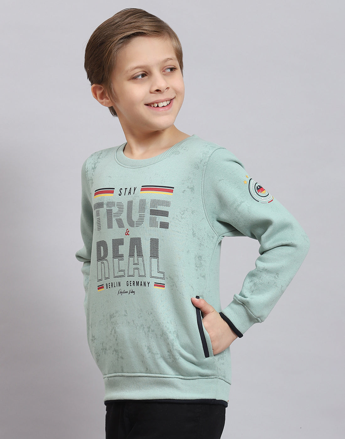 Boys Green Printed Round Neck Full Sleeve Sweatshirt