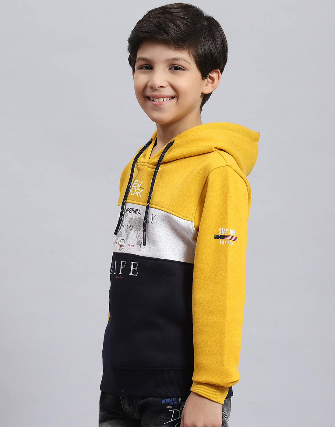 Boys Mustard Printed Hooded Full Sleeve Sweatshirt