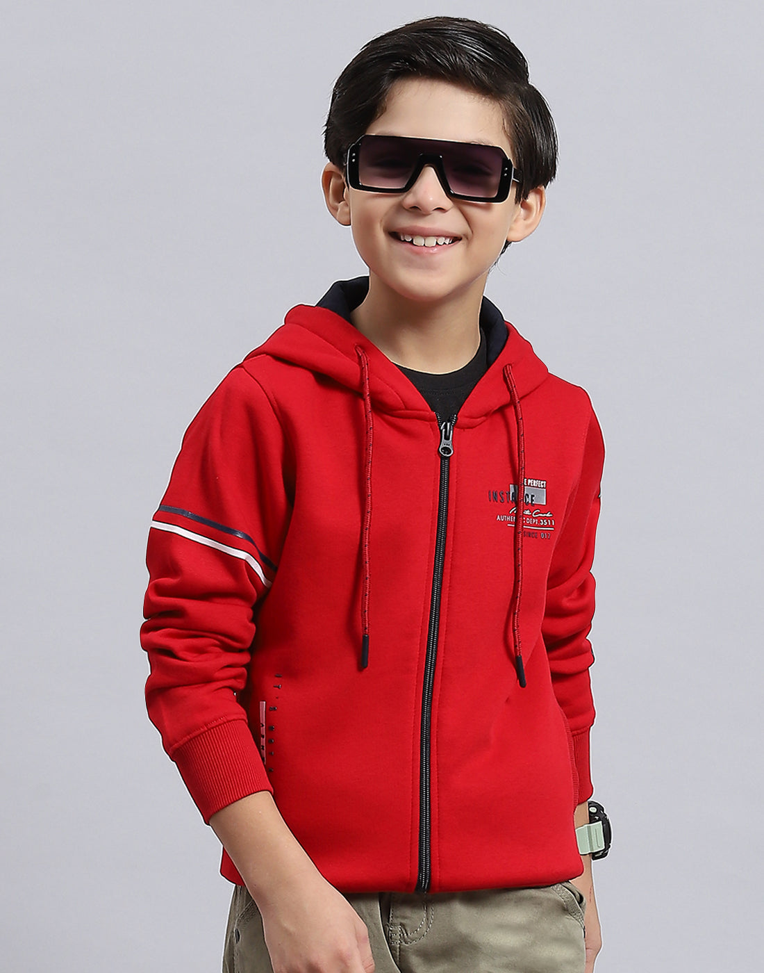 Boys Red Printed Hooded Full Sleeve Sweatshirt