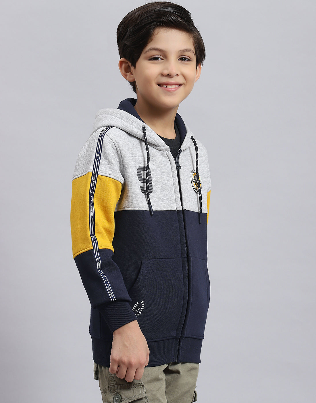 Boys Navy Blue Printed Hooded Full Sleeve Sweatshirt