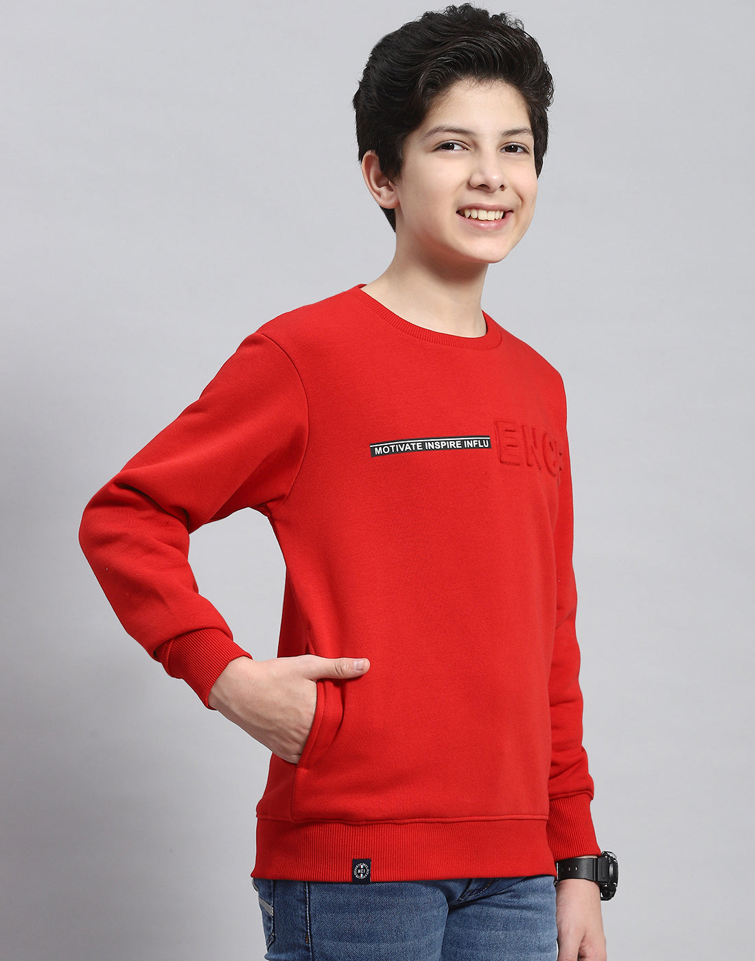 Boys Red Solid Round Neck Full Sleeve Sweatshirt