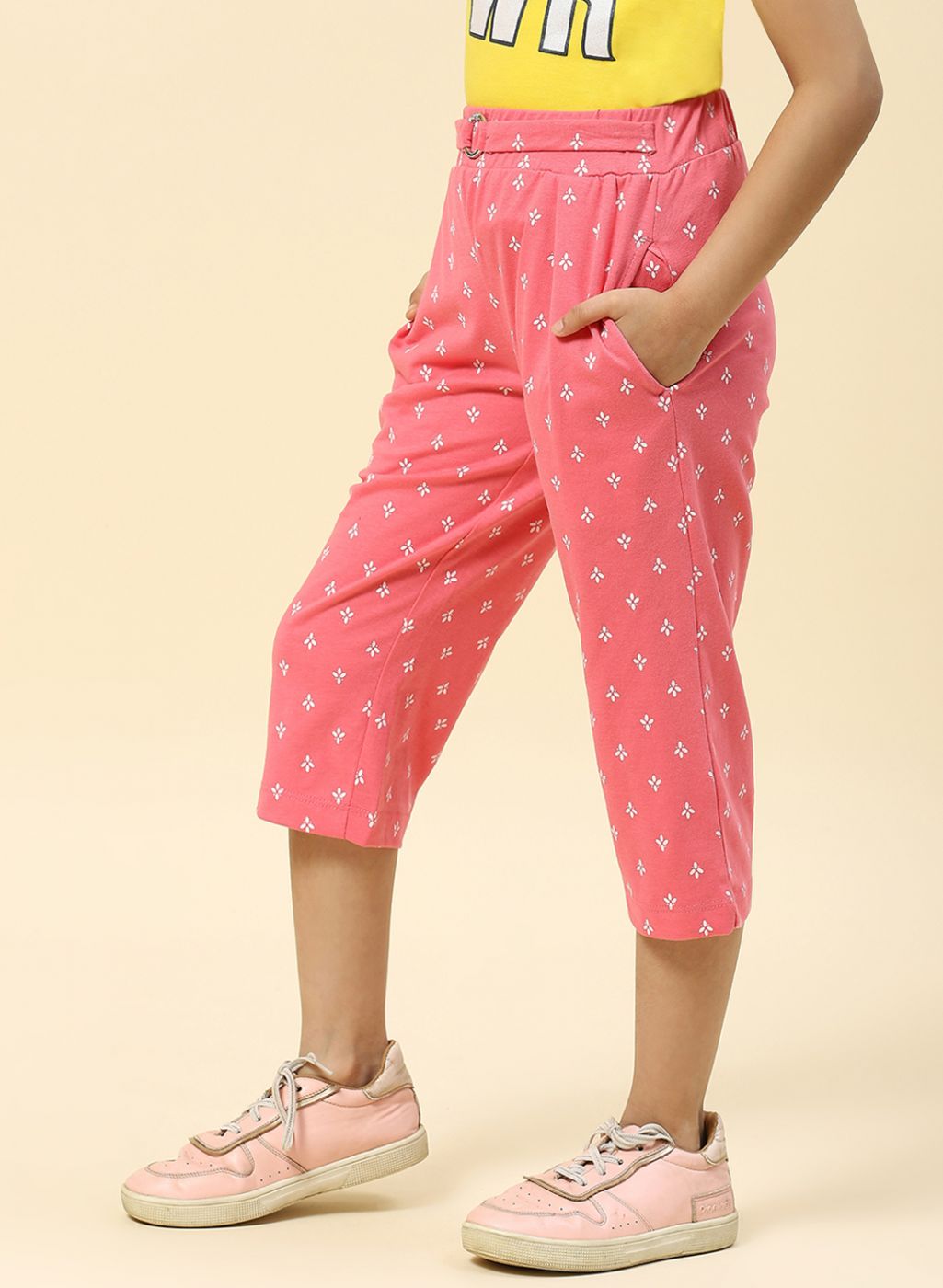 Girls Pink Printed Capri