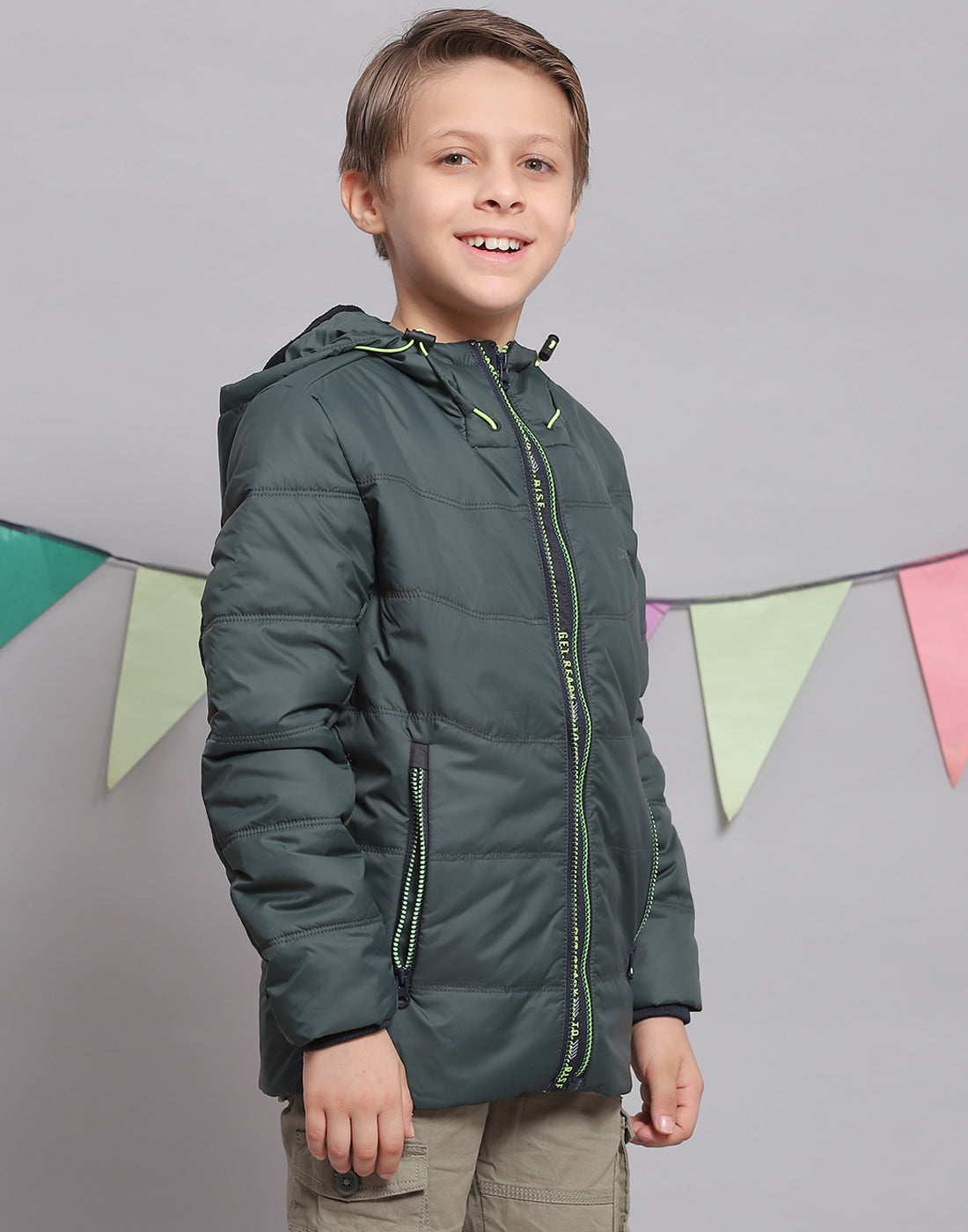 Boys Green Solid Hooded Full Sleeve Boys Jacket