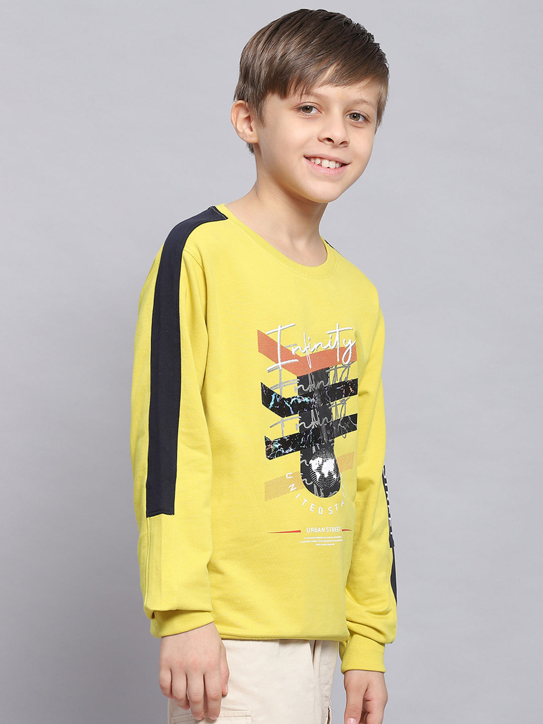 Boys Yellow Printed Round Neck Full Sleeve Sweatshirt