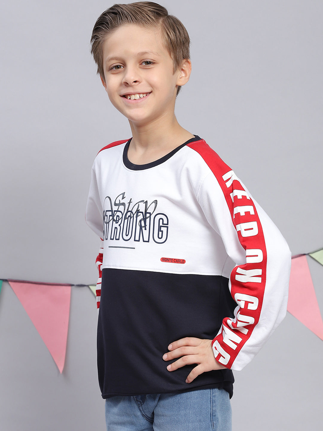 Boys White Printed Round Neck Full Sleeve Sweatshirt