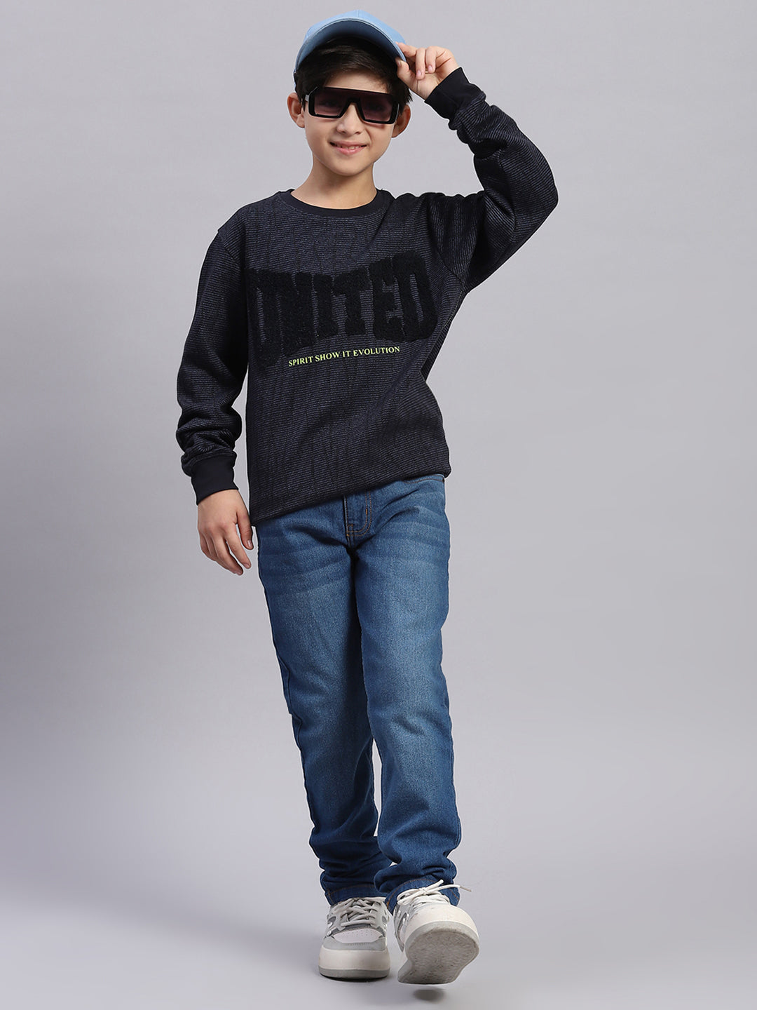 Boys Blue Self Design Round Neck Full Sleeve Sweatshirt