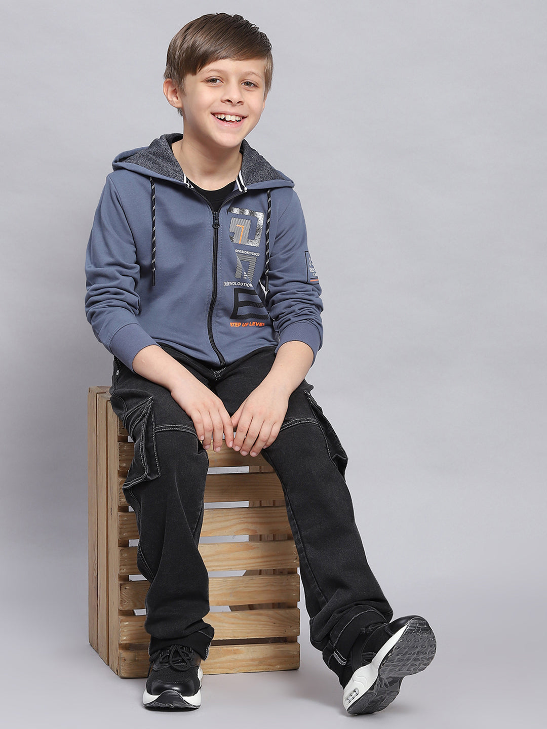 Boys Blue Printed Hooded Full Sleeve Sweatshirt