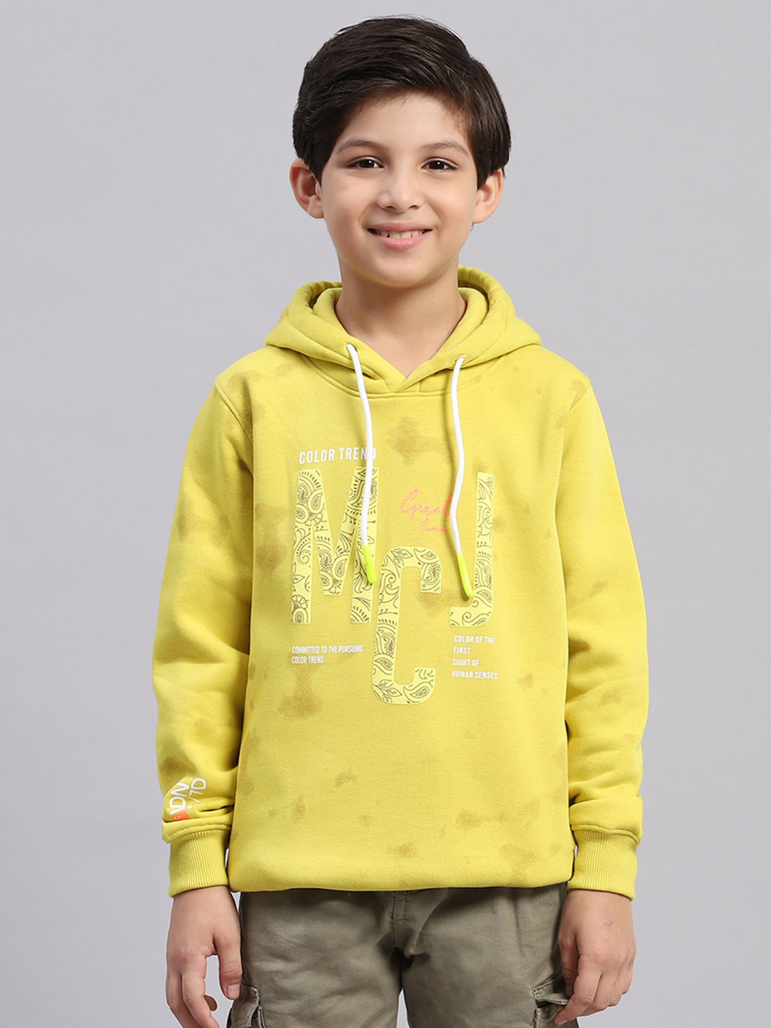 Boys Yellow Printed Round Neck Full Sleeve Sweatshirt