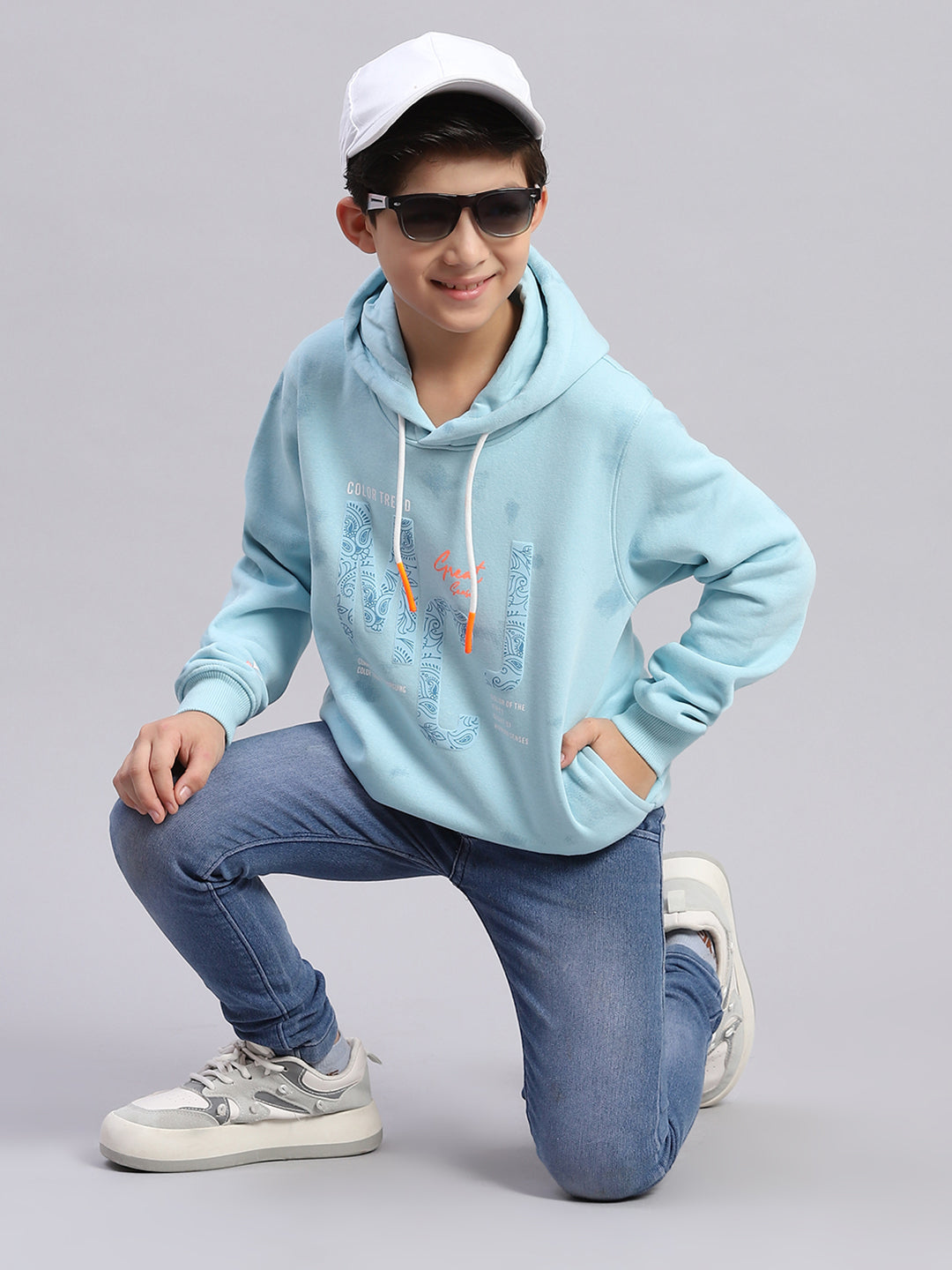 Boys Blue Printed Round Neck Full Sleeve Sweatshirt