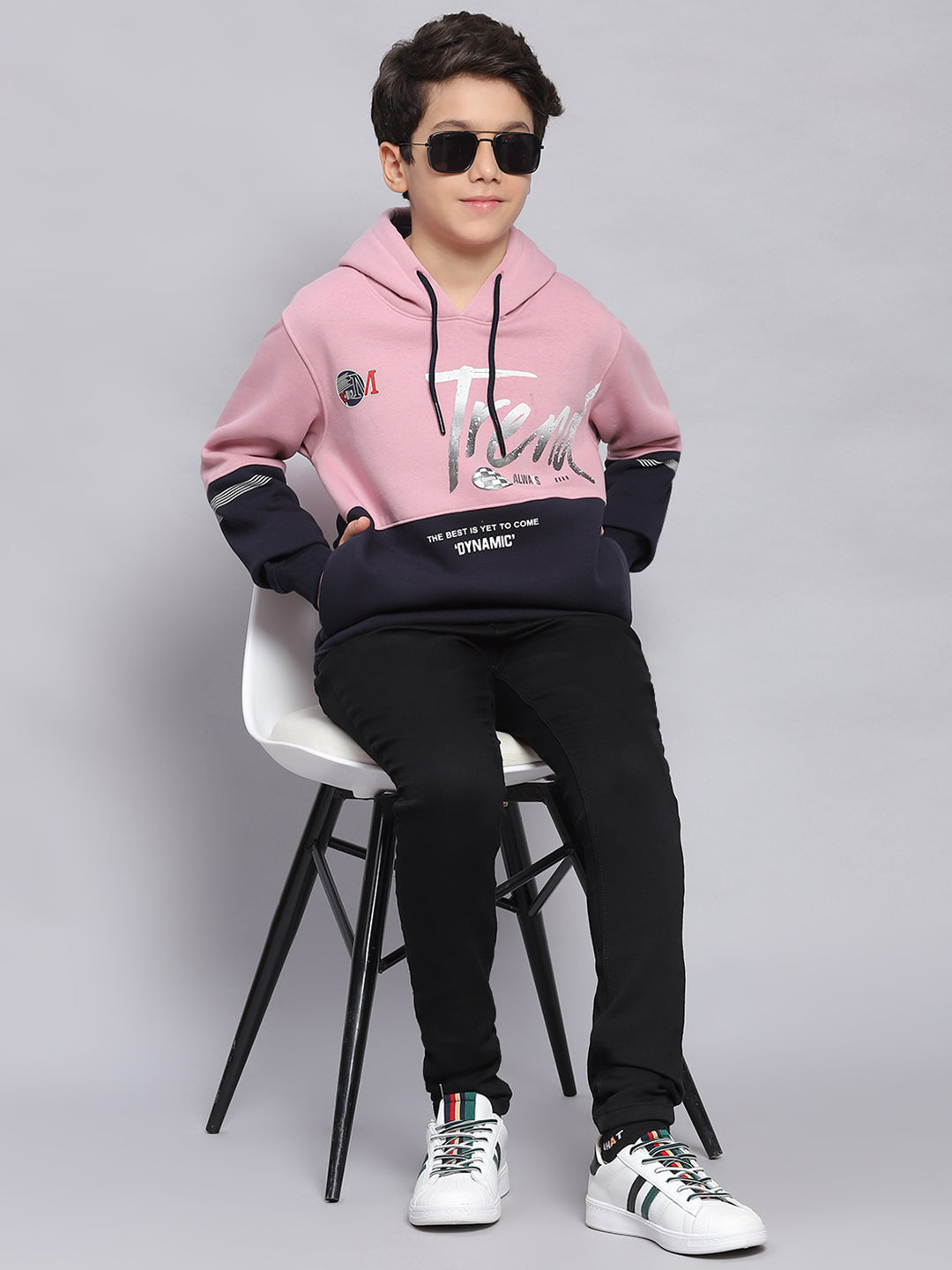 Boys Pink Printed Hooded Full Sleeve Sweatshirt