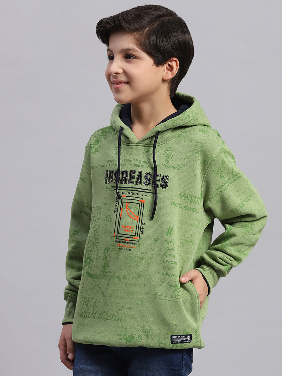 Boys Green Printed Round Neck Full Sleeve Sweatshirt