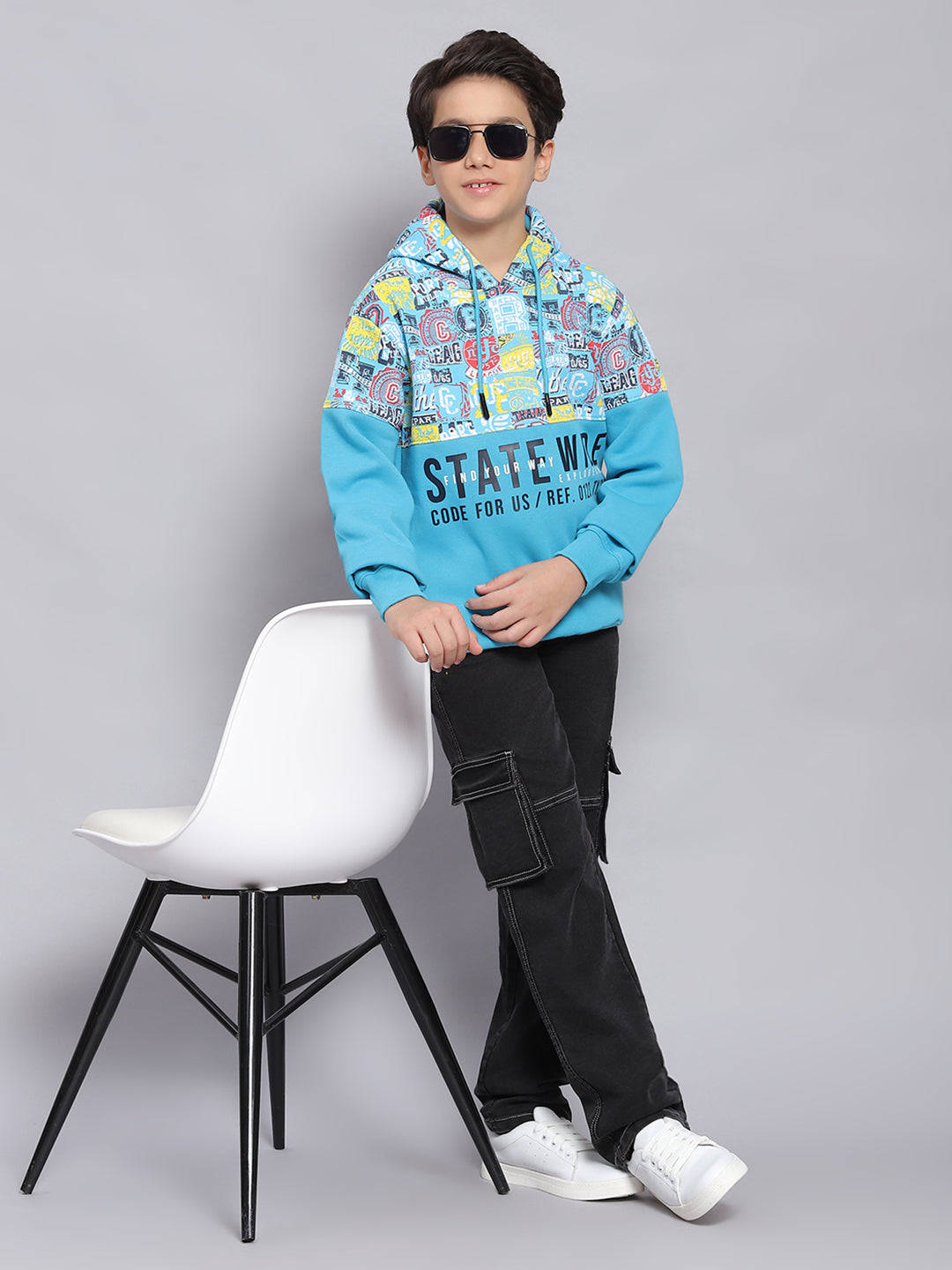 Boys Turquoise Blue Printed Hooded Full Sleeve Sweatshirt