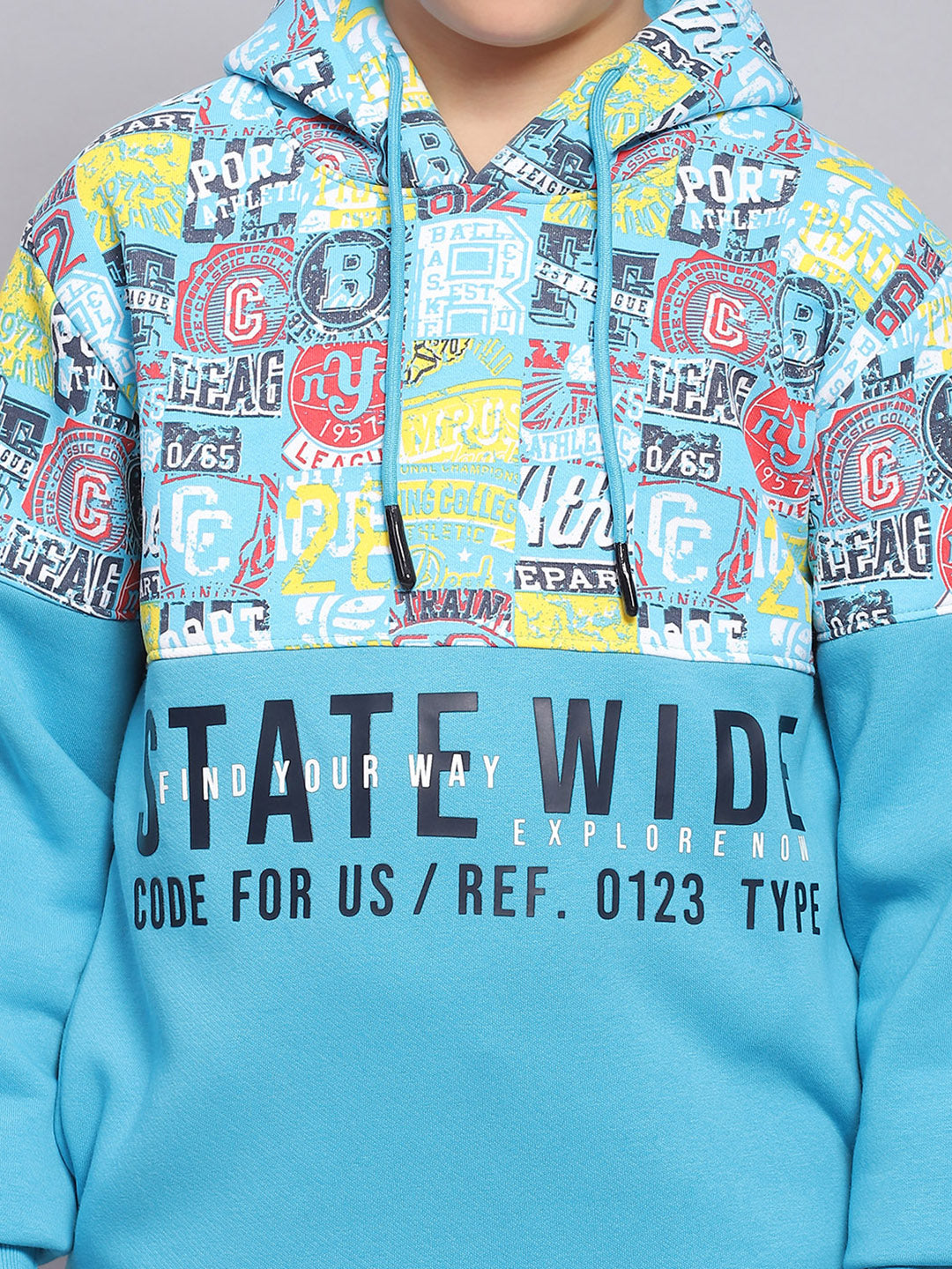 Boys Turquoise Blue Printed Hooded Full Sleeve Sweatshirt