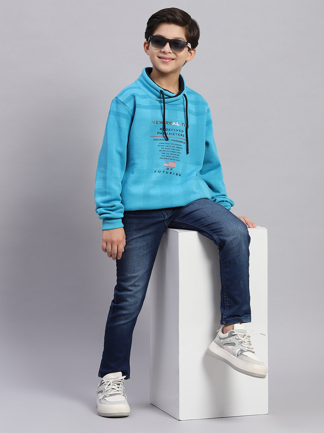 Boys Turquoise Blue Printed F Neck Full Sleeve Sweatshirt