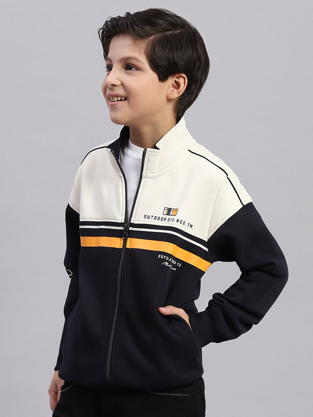 Boys Navy Blue Printed Stand Collar Full Sleeve Sweatshirt