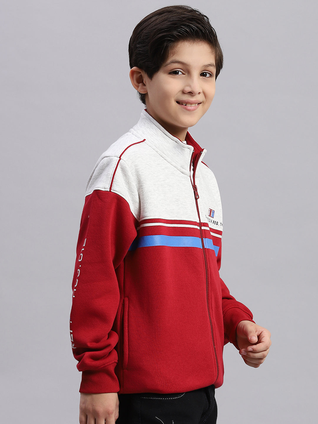 Boys Maroon Printed Stand Collar Full Sleeve Sweatshirt