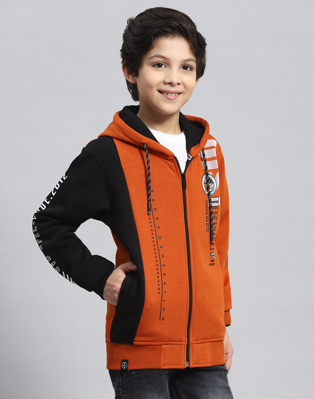 Boys Brown Printed Hooded Full Sleeve Sweatshirt