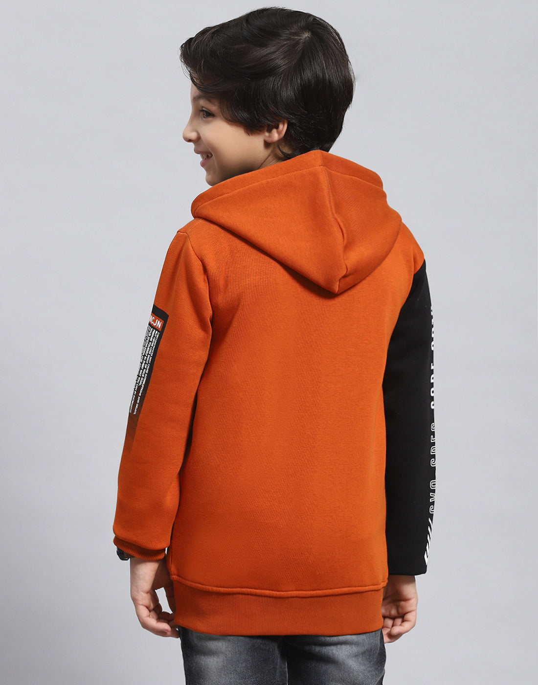 Boys Brown Printed Hooded Full Sleeve Sweatshirt