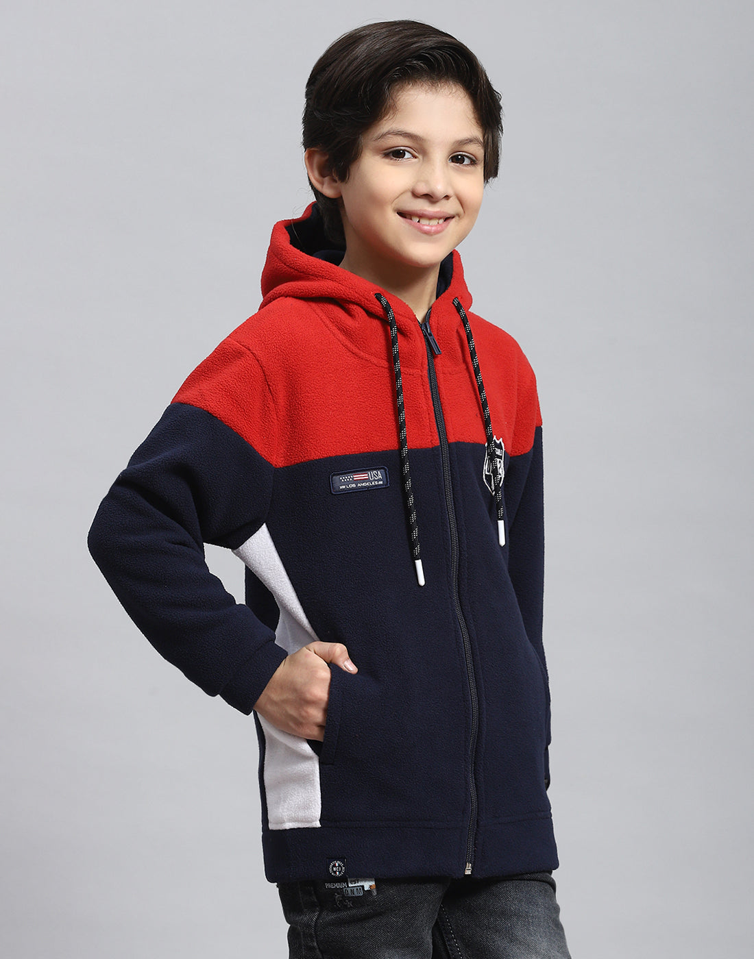 Boys Red Solid Hooded Full Sleeve Sweatshirt