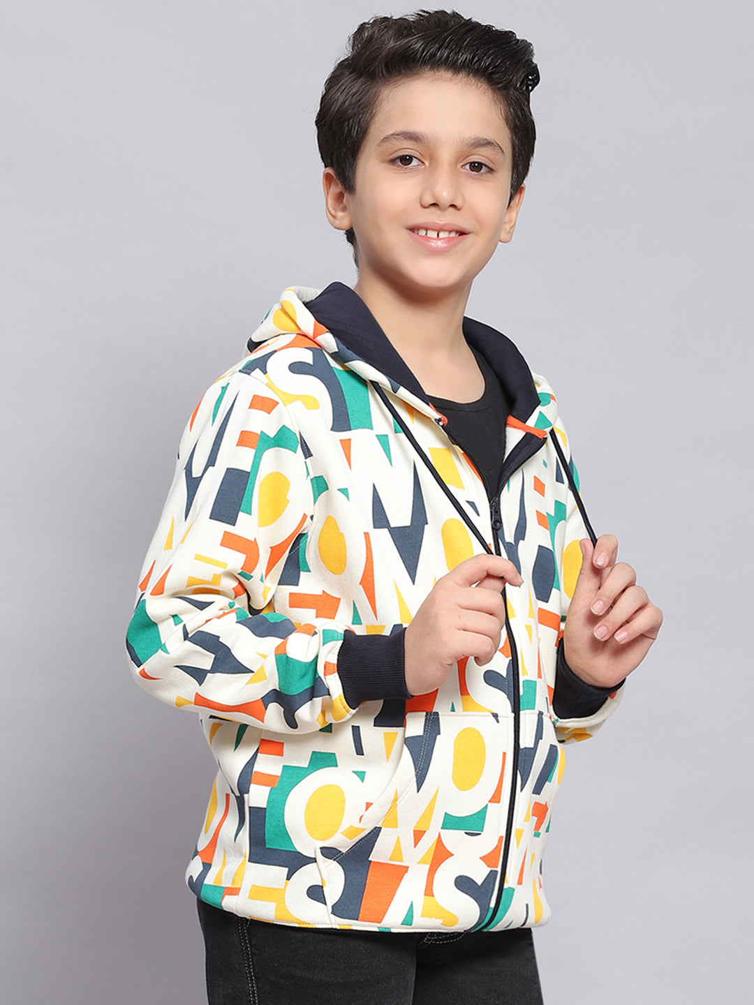 Boys Multicolor Printed Hooded Full Sleeve Sweatshirt