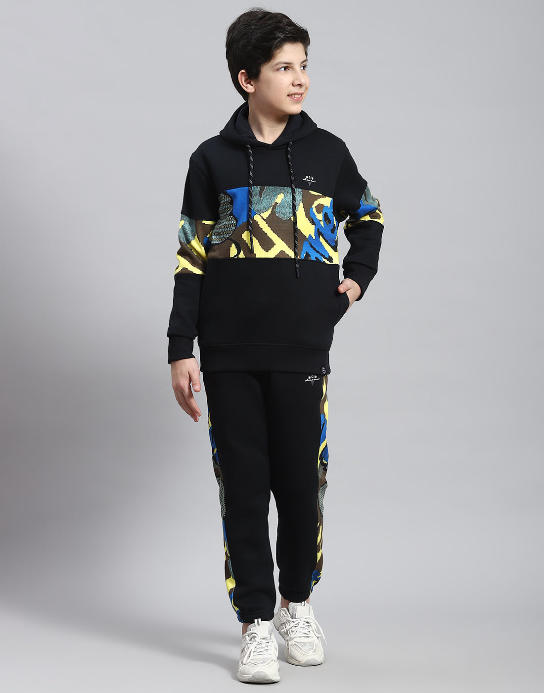 Boys Navy Blue Printed Round Neck Full Sleeve Tracksuit