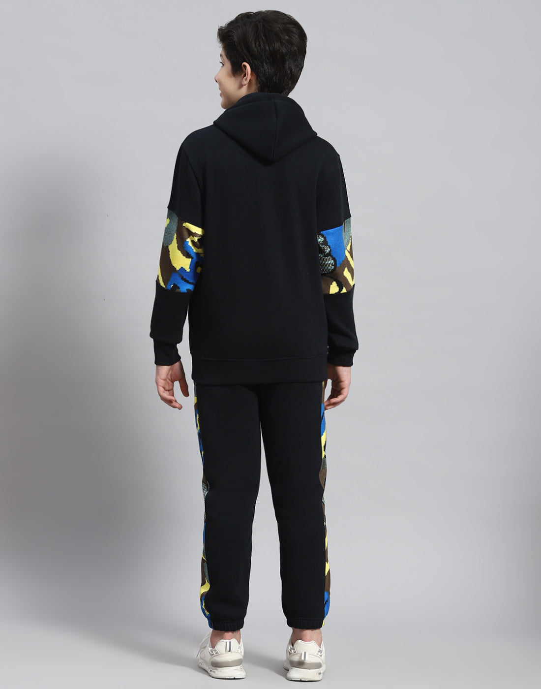 Boys Navy Blue Printed Round Neck Full Sleeve Tracksuit