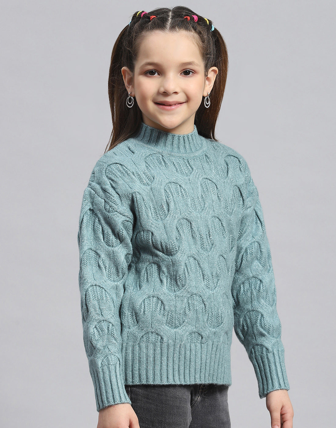 Girls Green Self Design T Neck Full Sleeve Sweater