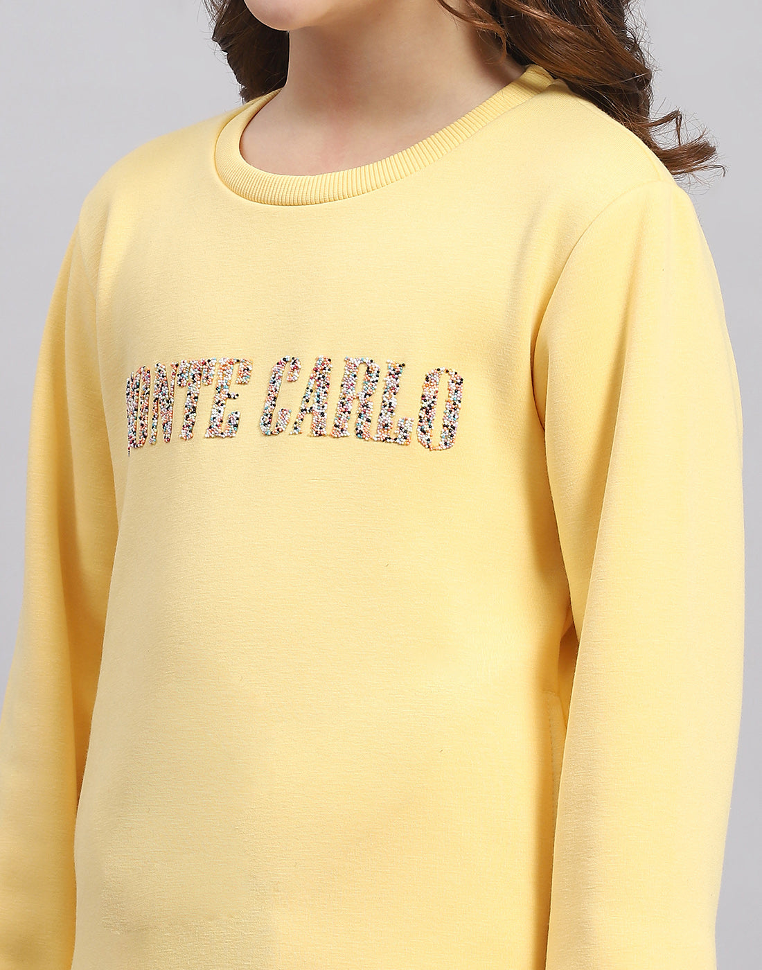 Girls Yellow Embellished Round Neck Full Sleeve Sweatshirt