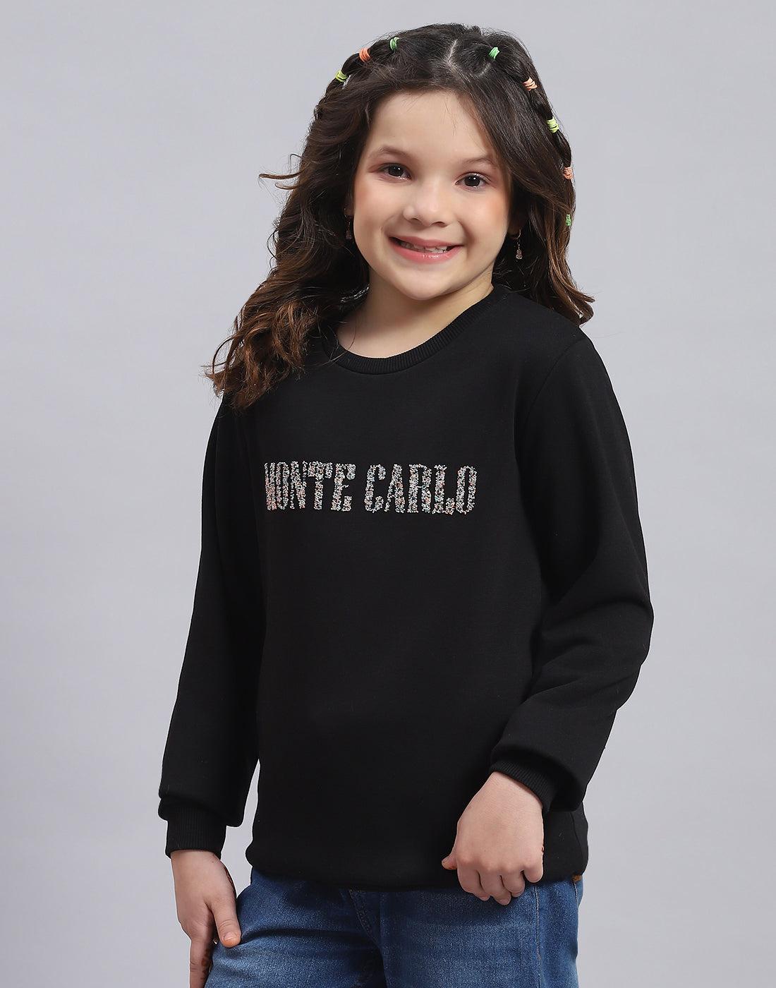 Girls Black Embellished Round Neck Full Sleeve Sweatshirt